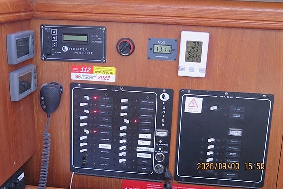 Hunter 356  2-kabin 13 of 21
