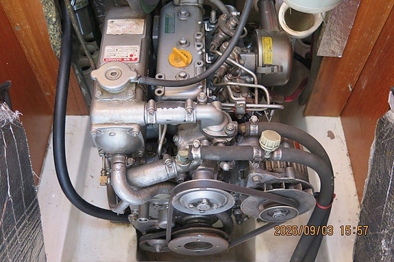 Hunter 356  2-kabin 21 of 21