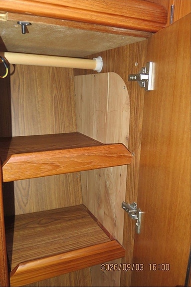 Hunter 356  2-kabin 16 of 21