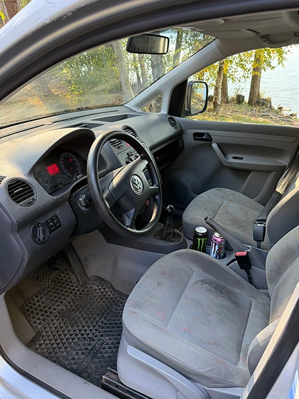 Volkswagen Caddy 6 of 7