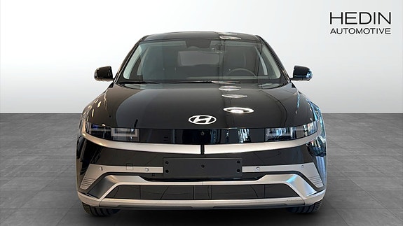 Hyundai Ioniq 5 8 of 12