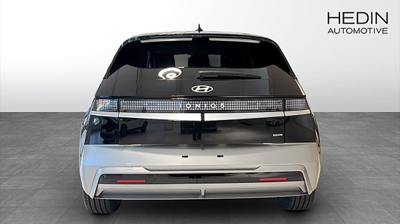 Hyundai Ioniq 5 7 of 12