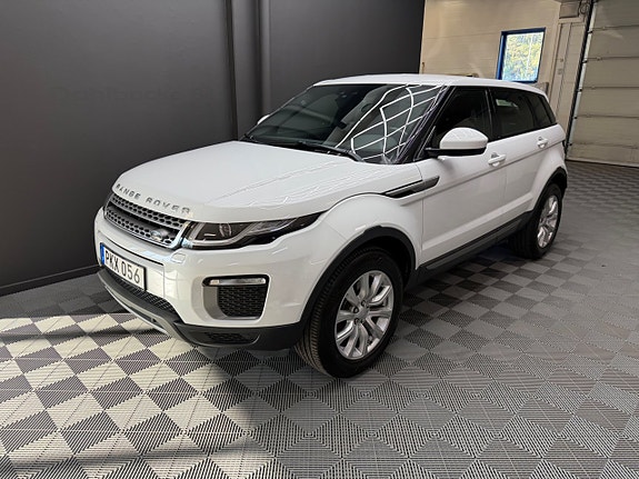 Land Rover Range Rover Evoque 2 of 7