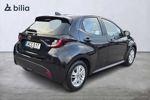 Toyota Yaris 18 of 20