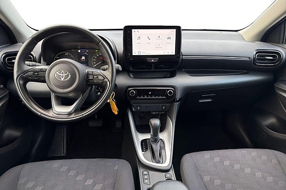 Toyota Yaris 9 of 20
