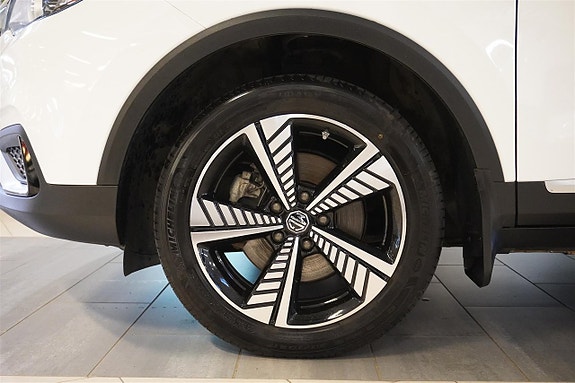 MG ZS 9 of 18