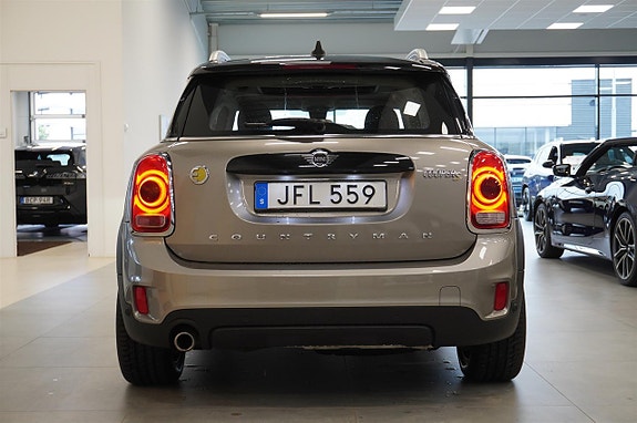MINI Countryman Cooper SE 17 of 18
