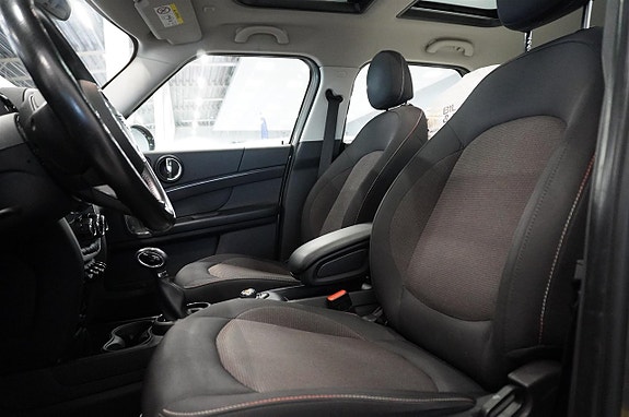 MINI Countryman Cooper SE 3 of 18