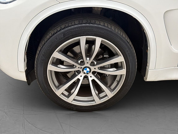 BMW X5 28 of 29