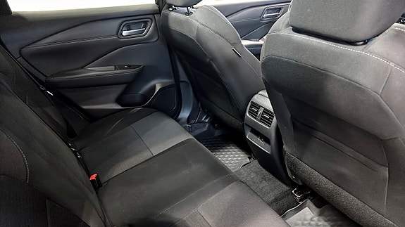 Nissan Qashqai 5 of 17
