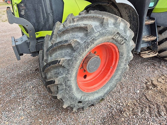 CLAAS Arion 550 T4i 8 of 10