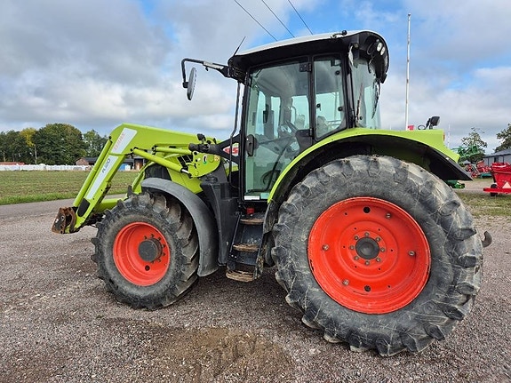 CLAAS Arion 550 T4i 2 of 10