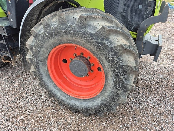 CLAAS Arion 550 T4i 7 of 10