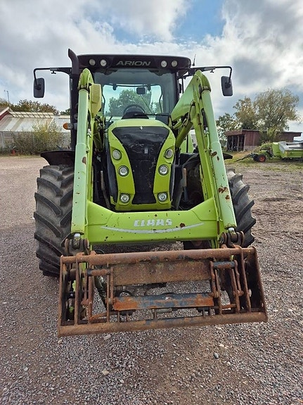 CLAAS Arion 550 T4i 3 of 10