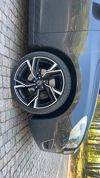 Volvo V60 16 of 17