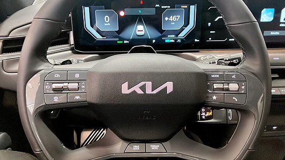 Kia EV9 9 of 15