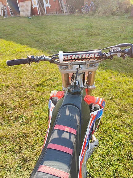 Honda CRF450R 6 of 6
