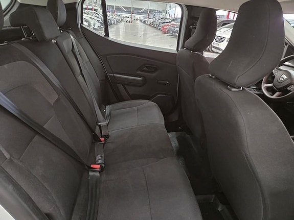 Dacia Sandero 5 of 10