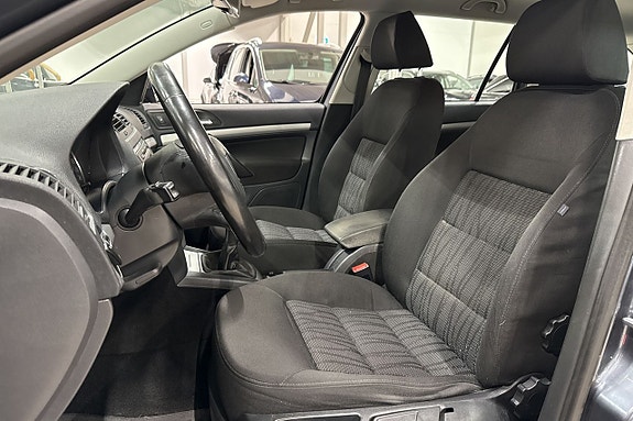 Skoda Octavia 11 of 15