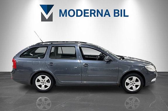 Skoda Octavia 4 of 15