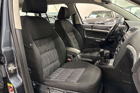 Skoda Octavia 12 of 15