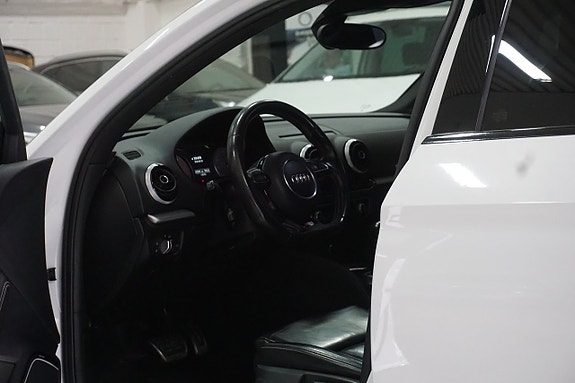 Audi S3 10 of 26
