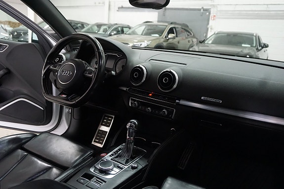 Audi S3 24 of 29