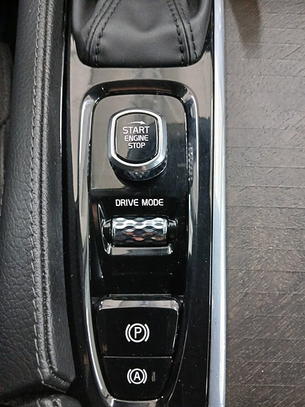Volvo V90 Cross Country 28 of 30