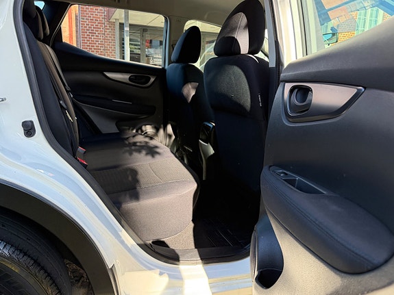 Nissan Qashqai 10 of 15