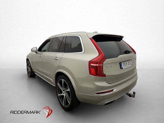 Volvo XC90 5 of 30