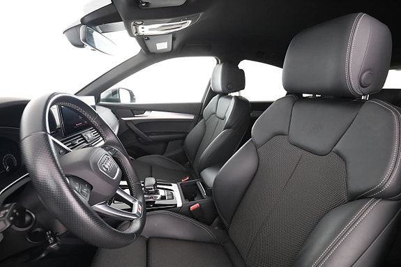 Audi Q5 11 of 30
