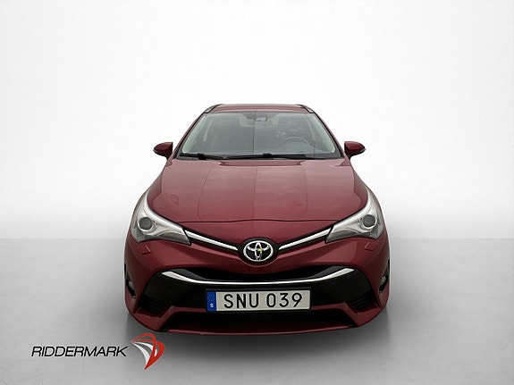 Toyota Avensis 2 of 30