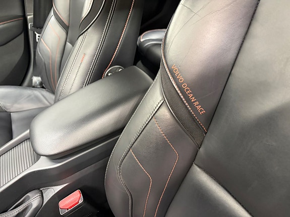 Volvo V40 8 of 20