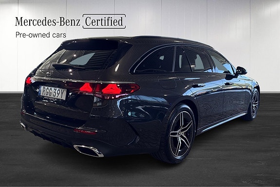 Mercedes-Benz E300 19 of 29