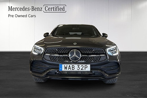 Mercedes-Benz GLC300 e 2 of 25