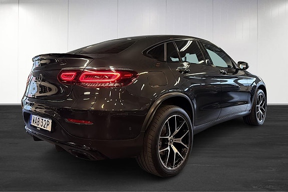 Mercedes-Benz GLC300 e 6 of 25