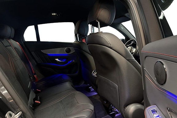 Mercedes-Benz GLC300 e 21 of 25
