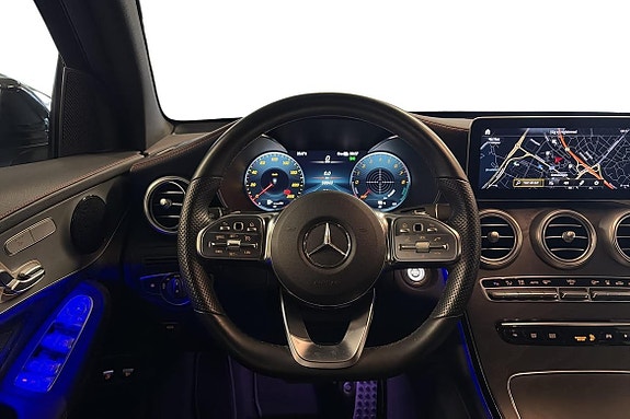 Mercedes-Benz GLC300 e 12 of 25