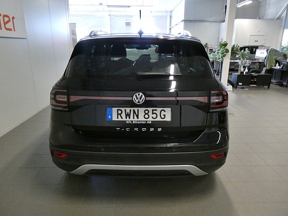 Volkswagen T-Cross 5 of 18