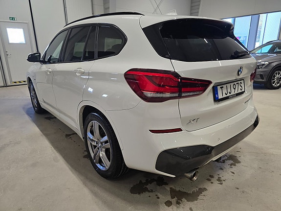 BMW X1 9 of 23