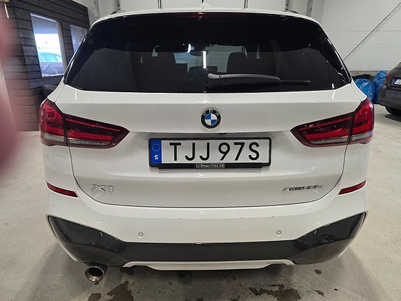 BMW X1 7 of 23