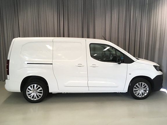 Peugeot Partner 24 of 24
