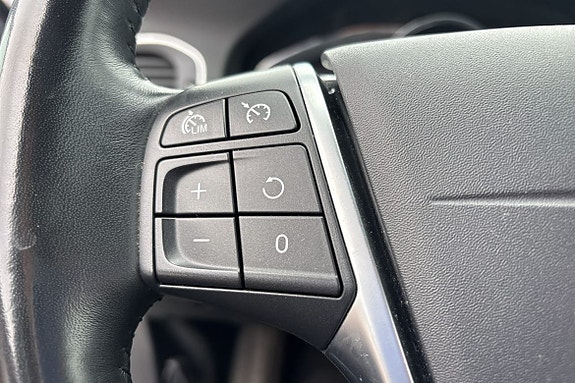 Volvo V60 18 of 23