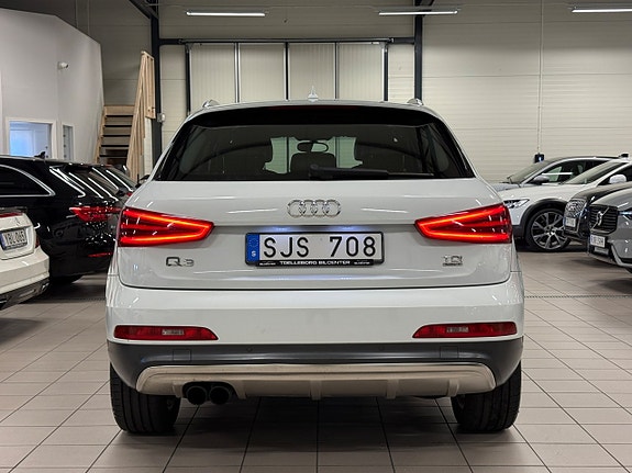 Audi Q3 7 of 21