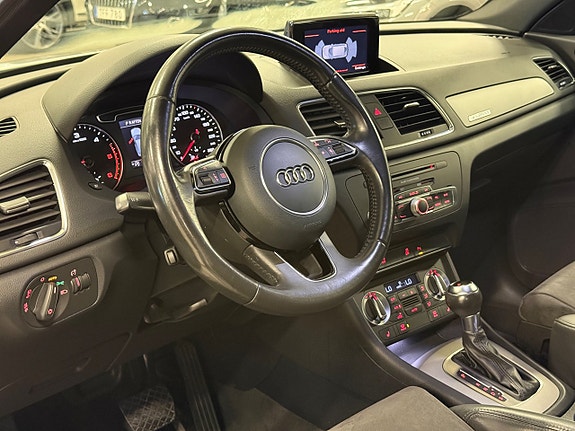 Audi Q3 11 of 21