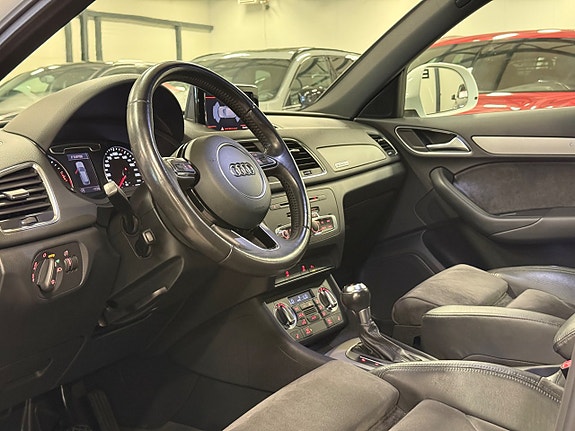 Audi Q3 13 of 21