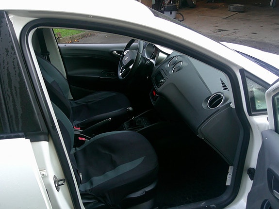 Seat Ibiza 3 of 3