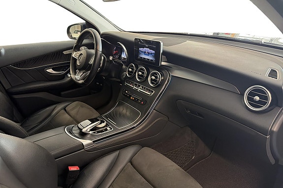 Mercedes-Benz GLC220 d 17 of 26