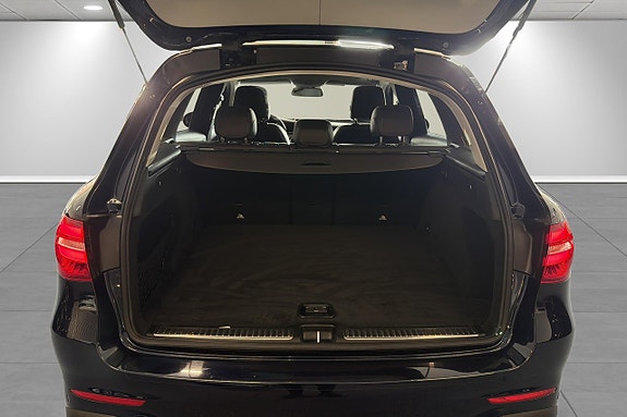 Mercedes-Benz GLC220 d 10 of 26