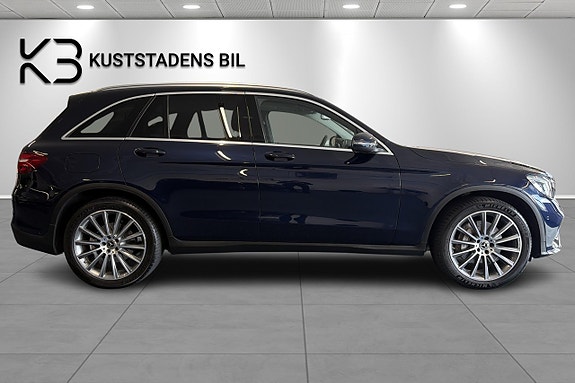 Mercedes-Benz GLC220 d 2 of 26
